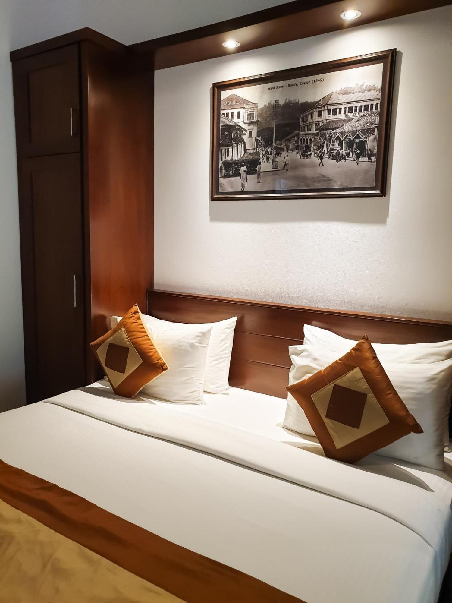 Samindra Villa Kandy Bagian luar foto