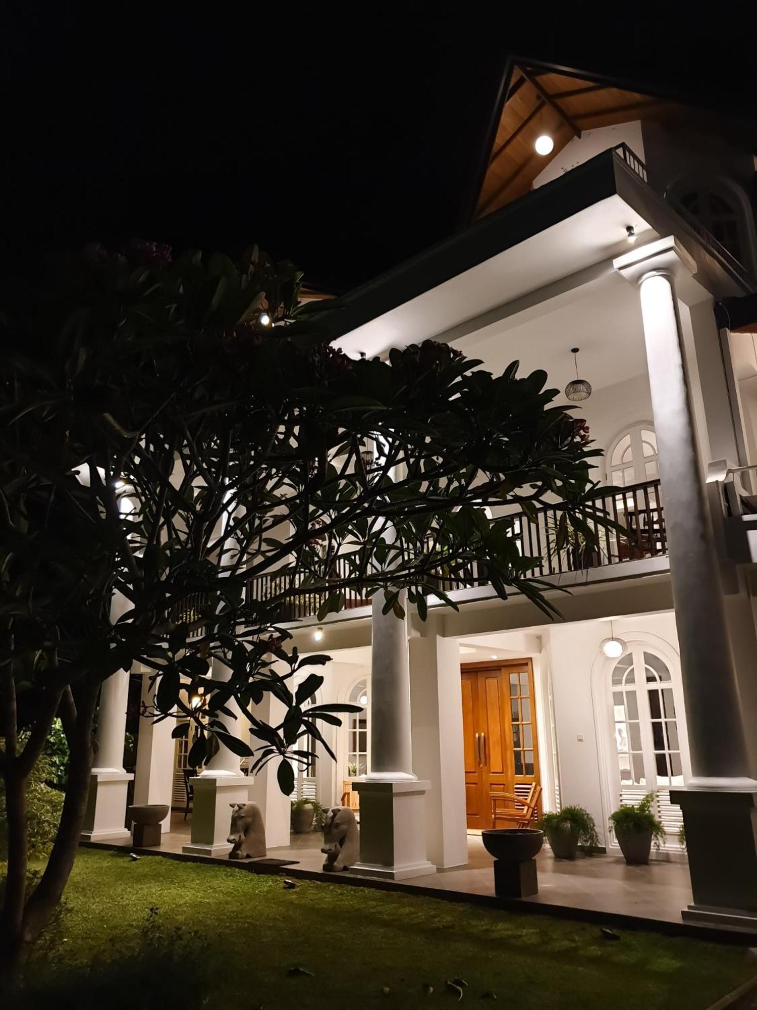 Samindra Villa Kandy Bagian luar foto
