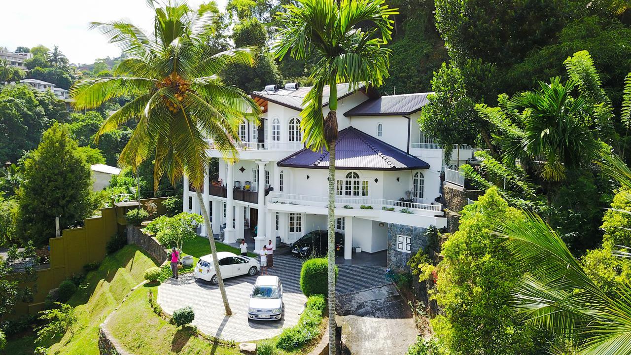Samindra Villa Kandy Bagian luar foto