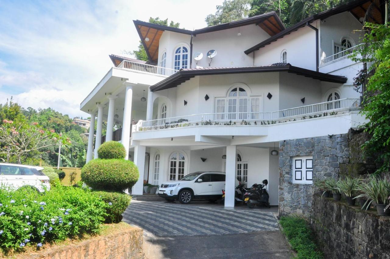 Samindra Villa Kandy Bagian luar foto