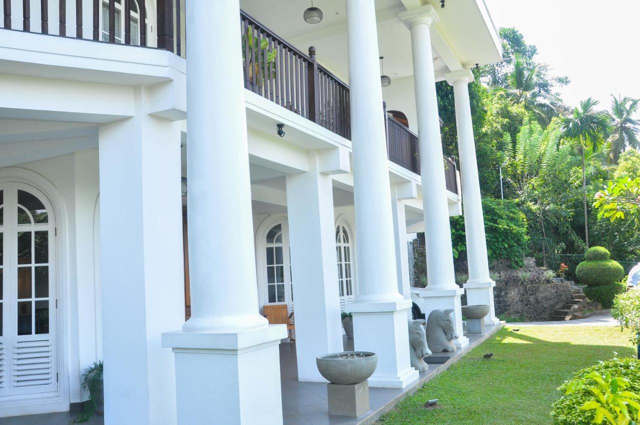Samindra Villa Kandy Bagian luar foto