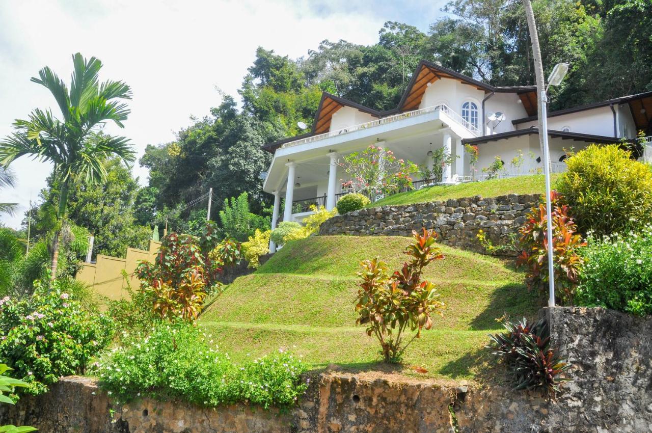 Samindra Villa Kandy Bagian luar foto
