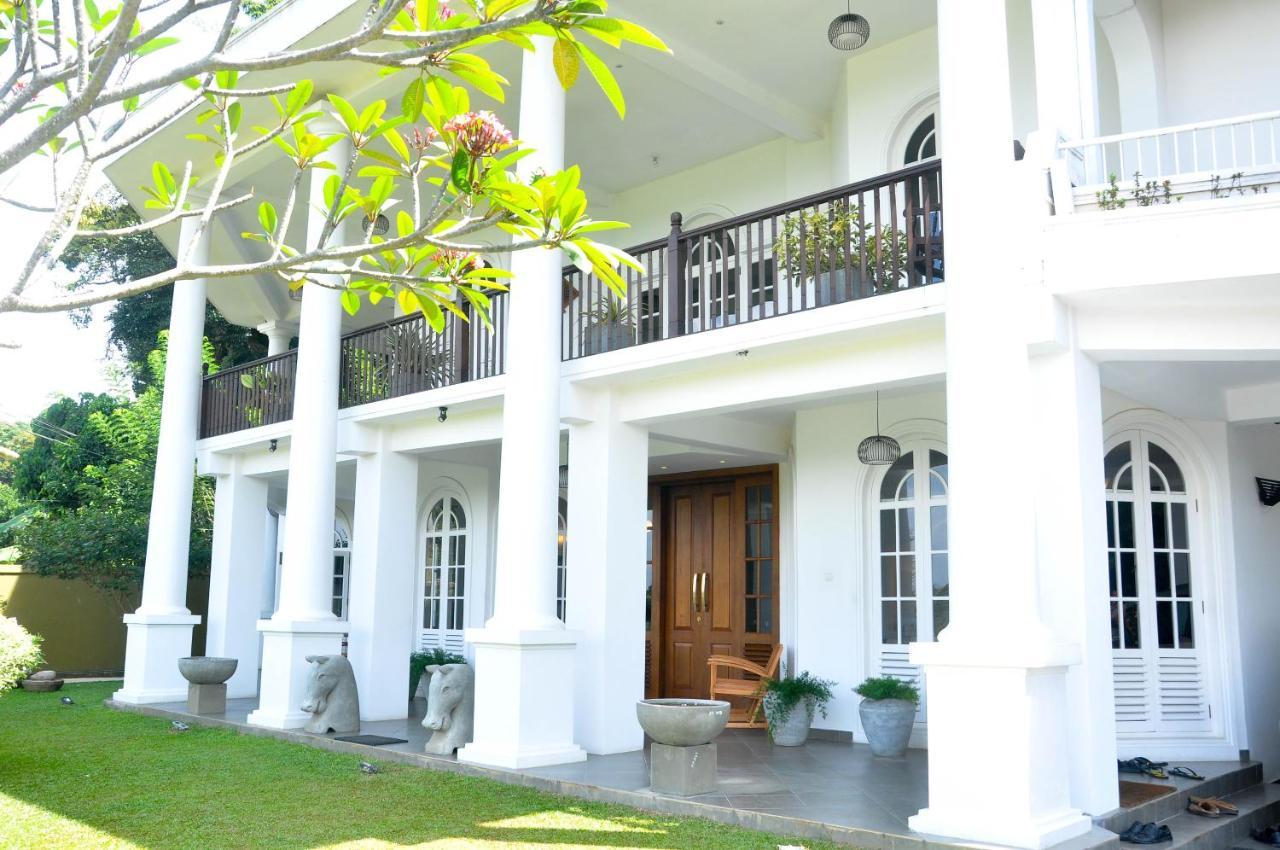 Samindra Villa Kandy Bagian luar foto